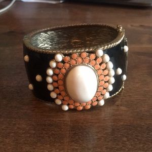 Gorgeous bracelet/cuff
